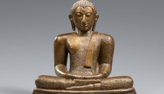 Glanzpunkte in Lack und Jade und eine Sammlung unter Schirmherrschaft des Dalai Lama